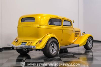 1933 Ford Victoria Streetrod with Trailer