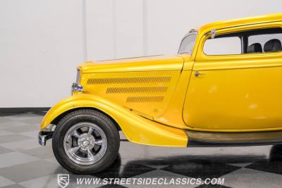 1933 Ford Victoria Streetrod with Trailer