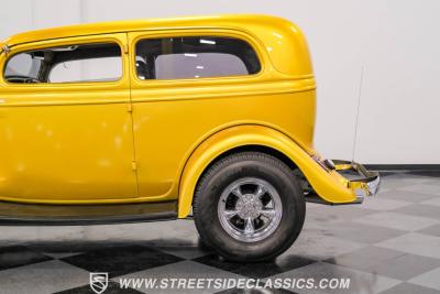 1933 Ford Victoria Streetrod with Trailer