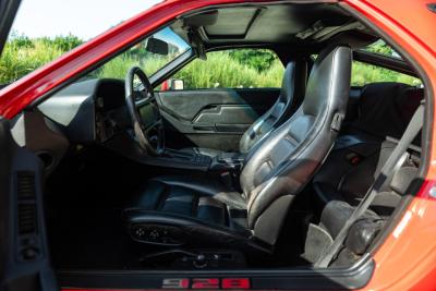 1984 Porsche 928 S