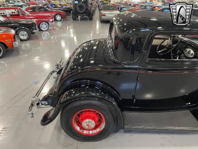 1932 Ford 3 Window Coupe