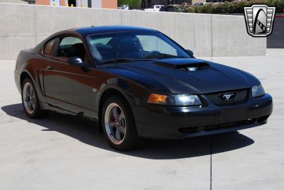 2001 Ford Mustang