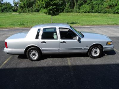 1997 Lincoln Town Car