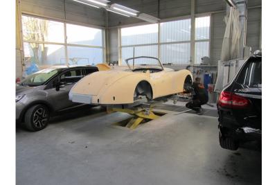 1957 Jaguar XK140 Drophead Coupe