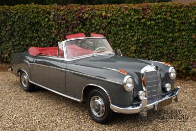 1960 Mercedes - Benz Mercedes Benz 220S Cabriolet