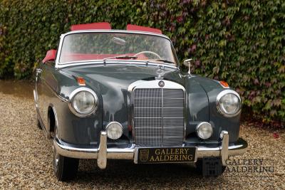 1960 Mercedes - Benz Mercedes Benz 220S Cabriolet