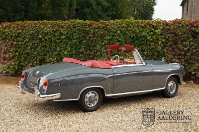 1960 Mercedes - Benz Mercedes Benz 220S Cabriolet