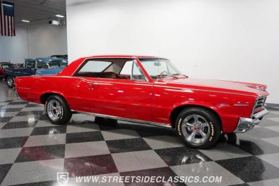 1965 Pontiac Tempest Custom