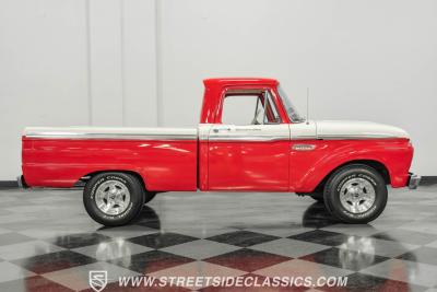 1965 Ford F-100