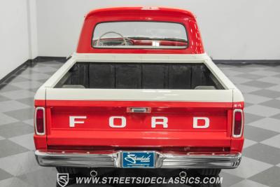 1965 Ford F-100