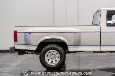 1992 Ford F-350  XLT Dually