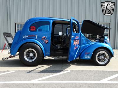 1948 Ford Anglia