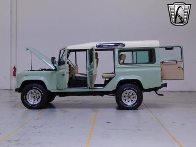 1987 Land Rover Defender