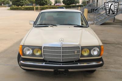 1985 Mercedes - Benz 300CD