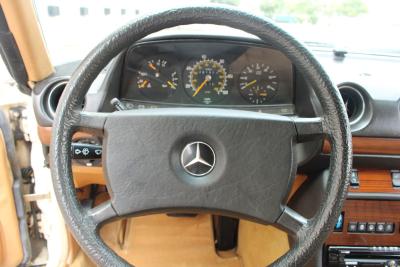 1985 Mercedes - Benz 300CD