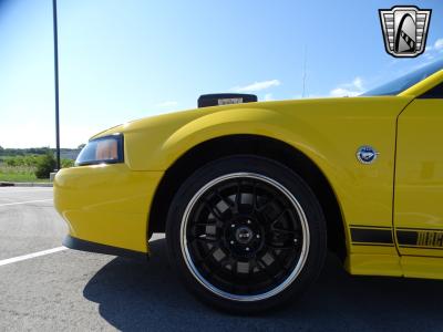 2004 Ford Mustang