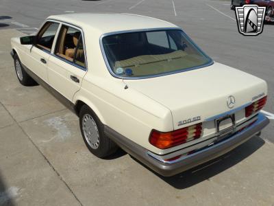 1982 Mercedes - Benz 300SD