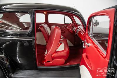 1940 Ford Standard Tudor