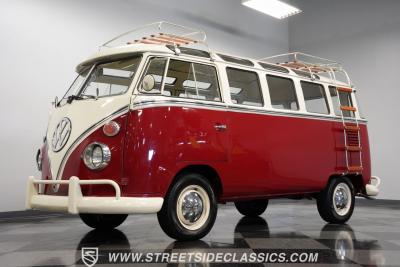 1971 Volkswagen Type 2 23 Window Deluxe