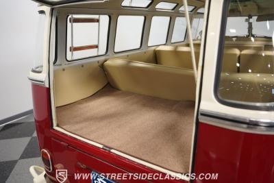 1971 Volkswagen Type 2 23 Window Deluxe