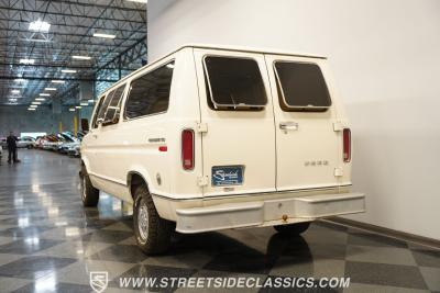 1977 Ford Econoline Custom Camper