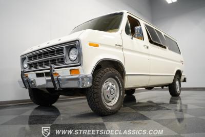 1977 Ford Econoline Custom Camper