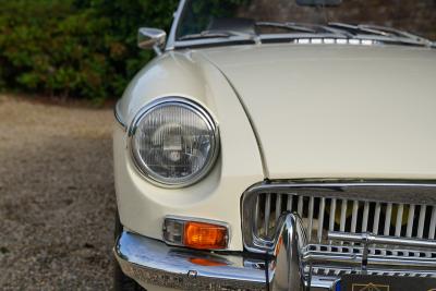 1980 MG B Tourer