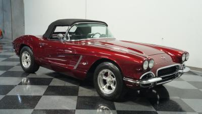 1962 Chevrolet Corvette Convertible Restomod