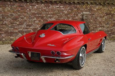 1963 Corvette C2 Sting Ray Split Window