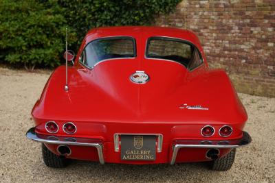 1963 Corvette C2 Sting Ray Split Window