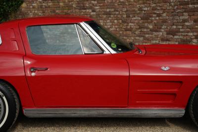 1963 Corvette C2 Sting Ray Split Window