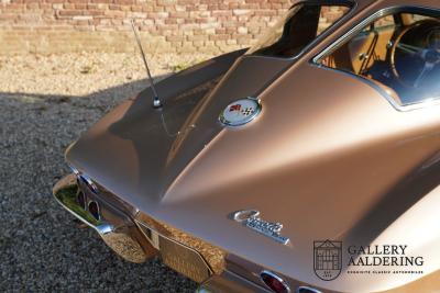 1963 Corvette C2 Sting Ray Coup&eacute; Split window