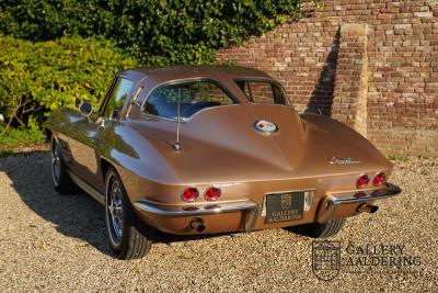 1963 Corvette C2 Sting Ray Coup&eacute; Split window