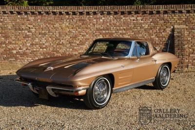 1963 Corvette C2 Sting Ray Coup&eacute; Split window