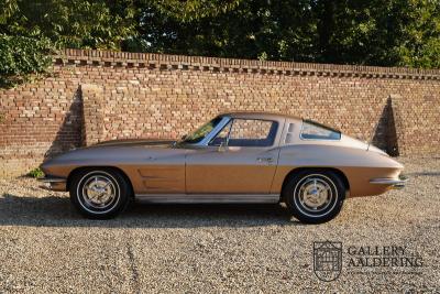 1963 Corvette C2 Sting Ray Coup&eacute; Split window