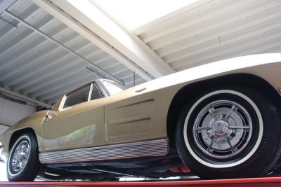 1963 Corvette C2 Sting Ray Split Window