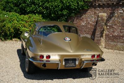 1963 Corvette C2 Sting Ray Split Window