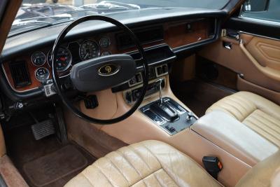 1976 Jaguar Daimler 4.2 Coupe Sovereign