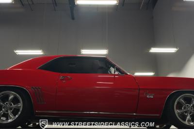 1969 Chevrolet Camaro SS 454 Tribute