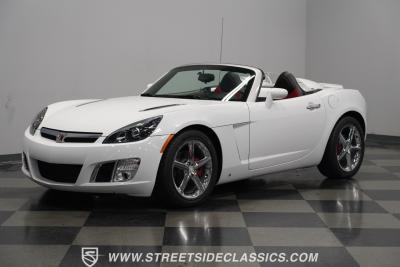 2007 Saturn Sky  Red Line