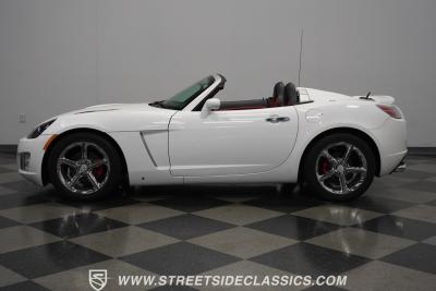 2007 Saturn Sky  Red Line