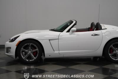 2007 Saturn Sky  Red Line