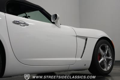 2007 Saturn Sky  Red Line