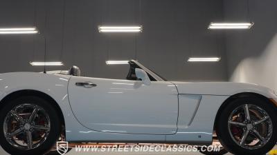 2007 Saturn Sky  Red Line