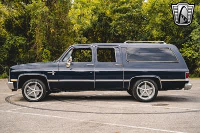 1985 Chevrolet C10 Suburban