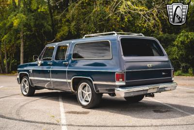 1985 Chevrolet C10 Suburban