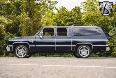 1985 Chevrolet C10 Suburban