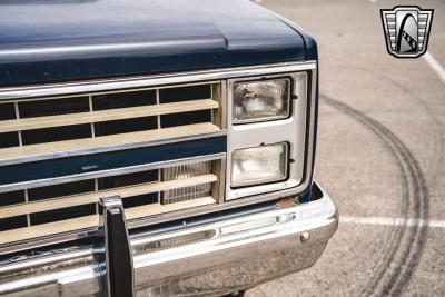 1985 Chevrolet C10 Suburban