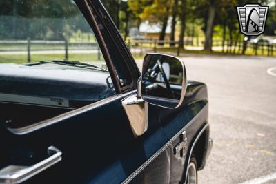 1985 Chevrolet C10 Suburban