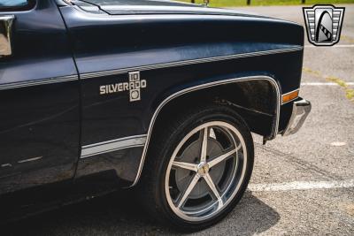 1985 Chevrolet C10 Suburban